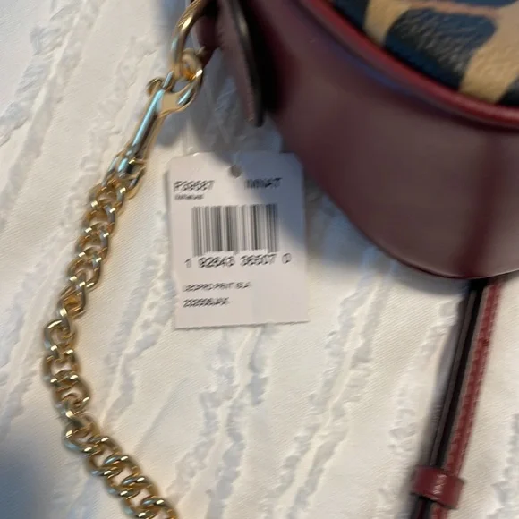 NWT Coach Isla crossbody purse - Picture 12 of 12